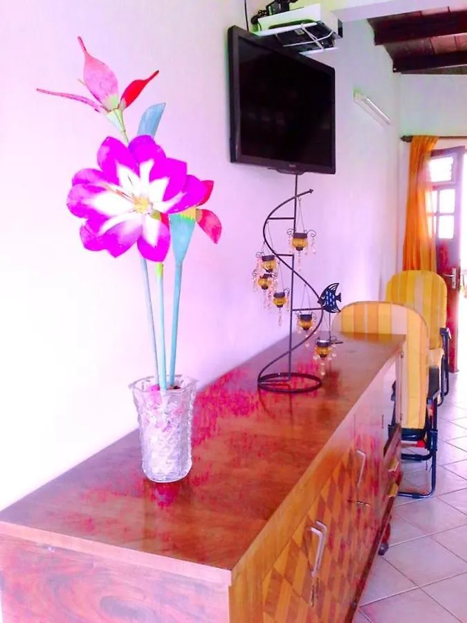 Appartement Accueillant Au Robert Avec Balcon Et Jardin Le Robert Apartman